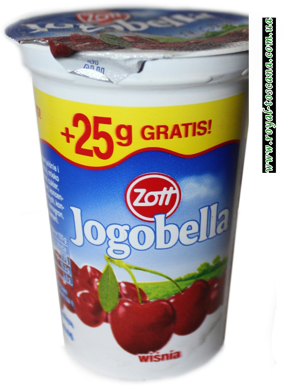 Йогурт Zott вишня